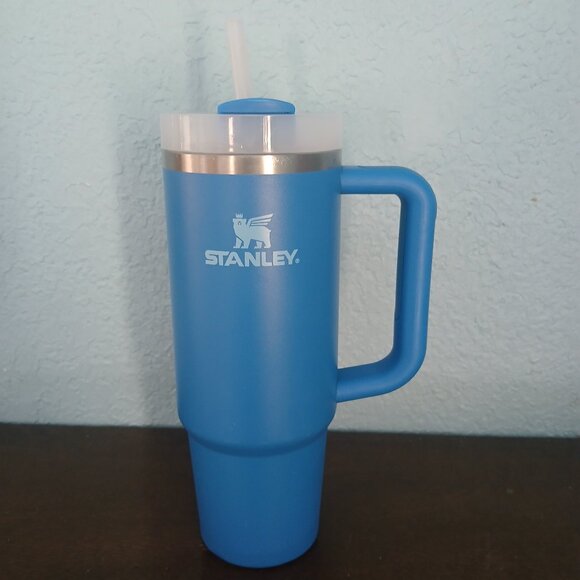The Quencher H2.0 Flowstate™ Tumbler | 30 OZ Blue - Picture 2 of 12